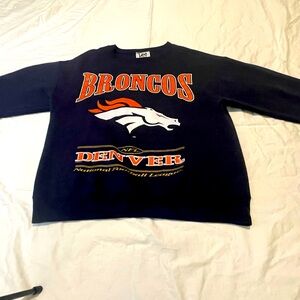 Vintage Bronco sweatshirt, circa 1995, in medium. Great condition!